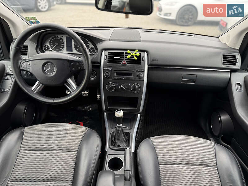 Хетчбек Mercedes-Benz B-Class 2008 в Тернополі фото 19 Хетчбек Mercedes-Benz B-Class 2008 в Тернополі