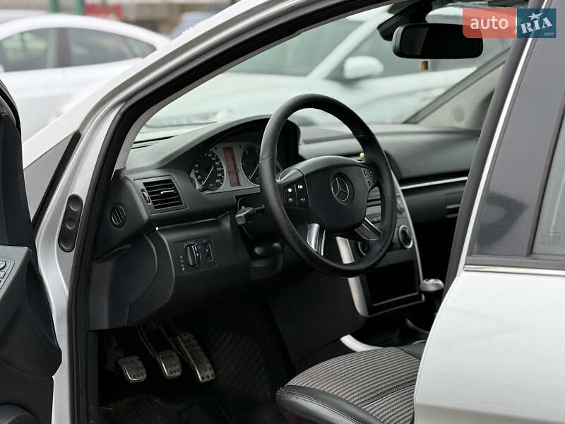 Хетчбек Mercedes-Benz B-Class 2008 в Тернополі фото 26 Хетчбек Mercedes-Benz B-Class 2008 в Тернополі
