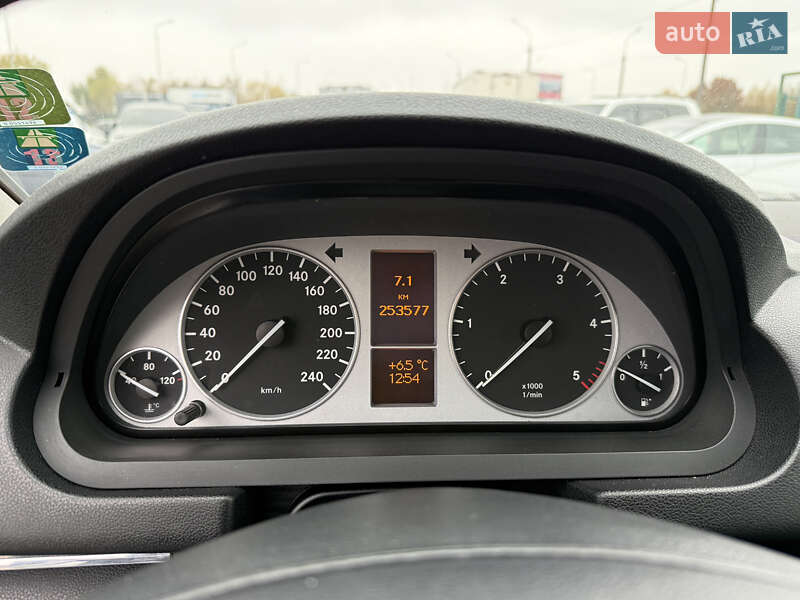 Хетчбек Mercedes-Benz B-Class 2008 в Тернополі фото 29 Хетчбек Mercedes-Benz B-Class 2008 в Тернополі