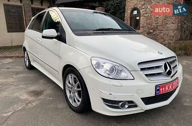 Хэтчбек Mercedes-Benz B-Class 2011 в Киеве