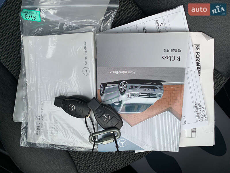 Хэтчбек Mercedes-Benz B-Class 2011 в Киеве