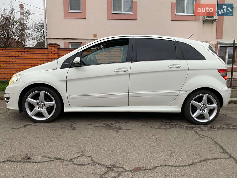 Хэтчбек Mercedes-Benz B-Class 2010 в Киеве