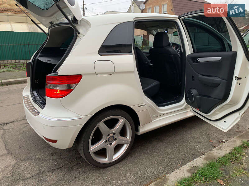 Хэтчбек Mercedes-Benz B-Class 2010 в Киеве
