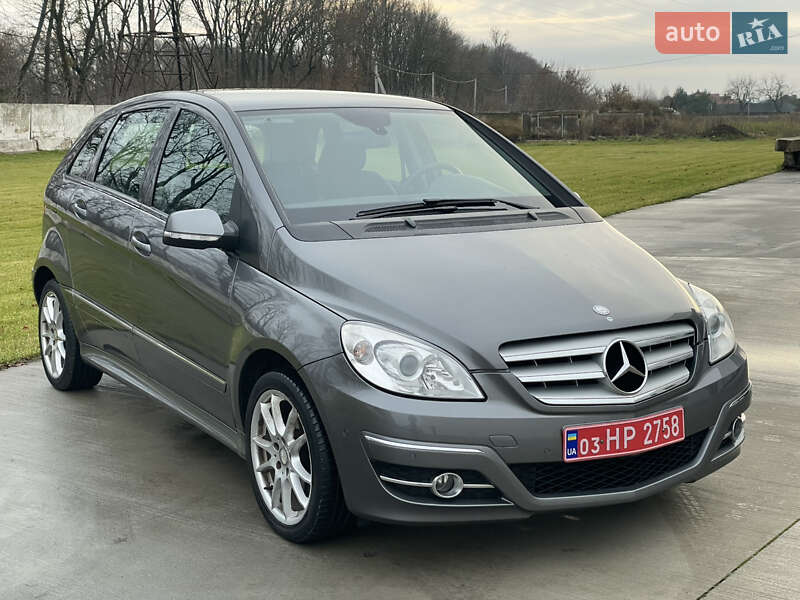 Хэтчбек Mercedes-Benz B-Class 2010 в Луцке