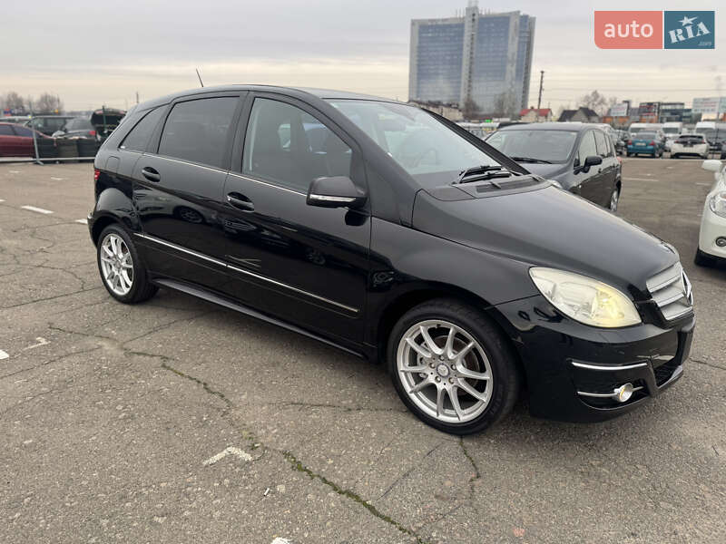 Хетчбек Mercedes-Benz B-Class 2010 в Києві