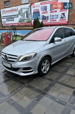 Хэтчбек Mercedes-Benz B-Class 2015 в Виннице