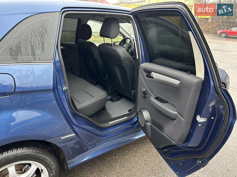 Хэтчбек Mercedes-Benz B-Class 2008 в Пустомытах фото 17 Хэтчбек Mercedes-Benz B-Class 2008 в Пустомытах