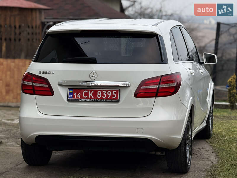 Хэтчбек Mercedes-Benz B-Class 2016 в Дрогобыче фото 19 Хэтчбек Mercedes-Benz B-Class 2016 в Дрогобыче