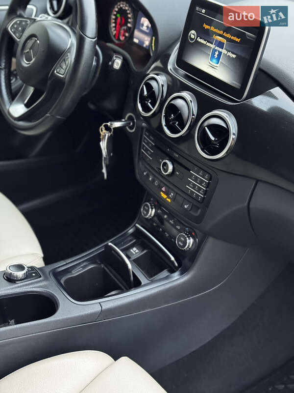 Хэтчбек Mercedes-Benz B-Class 2016 в Дрогобыче фото 44 Хэтчбек Mercedes-Benz B-Class 2016 в Дрогобыче