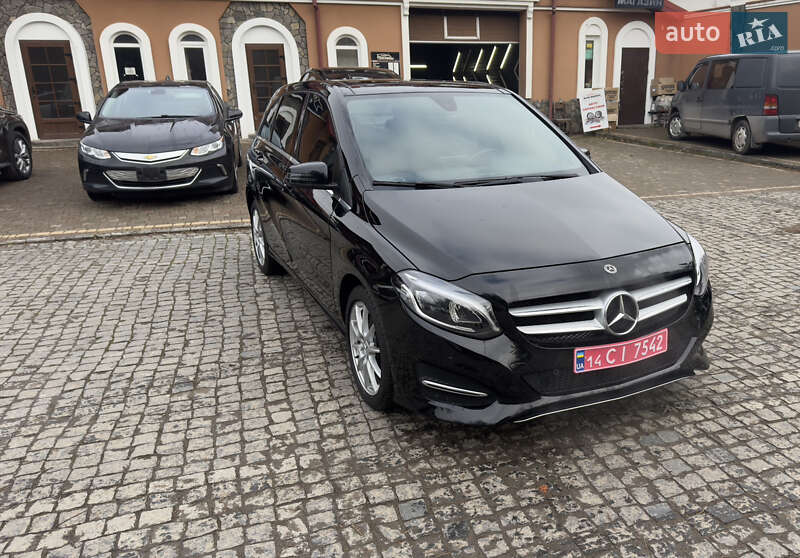 Хетчбек Mercedes-Benz B-Class 2018 в Львові фото 3 Хетчбек Mercedes-Benz B-Class 2018 в Львові