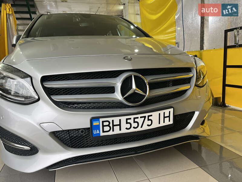 Хетчбек Mercedes-Benz B-Class 2015 в Одесі фото 2 Хетчбек Mercedes-Benz B-Class 2015 в Одесі