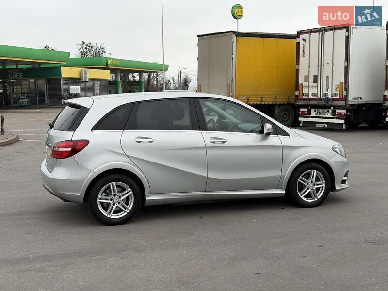 Хэтчбек Mercedes-Benz B-Class 2016 в Виннице фото 9 Хэтчбек Mercedes-Benz B-Class 2016 в Виннице