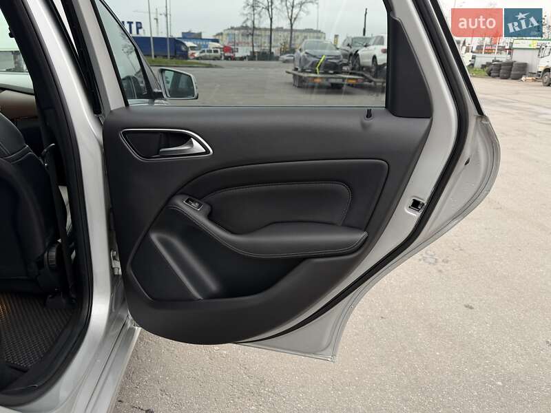 Хэтчбек Mercedes-Benz B-Class 2016 в Виннице фото 20 Хэтчбек Mercedes-Benz B-Class 2016 в Виннице