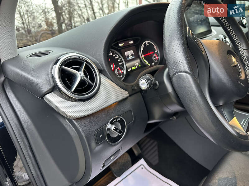 Хетчбек Mercedes-Benz B-Class 2016 в Дрогобичі фото 48 Хетчбек Mercedes-Benz B-Class 2016 в Дрогобичі