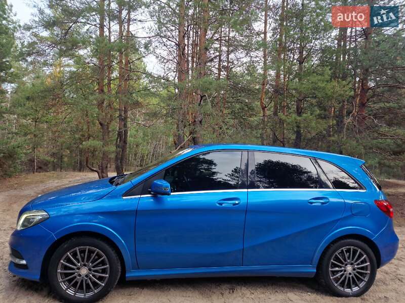 Хетчбек Mercedes-Benz B-Class 2015 в Дніпрі