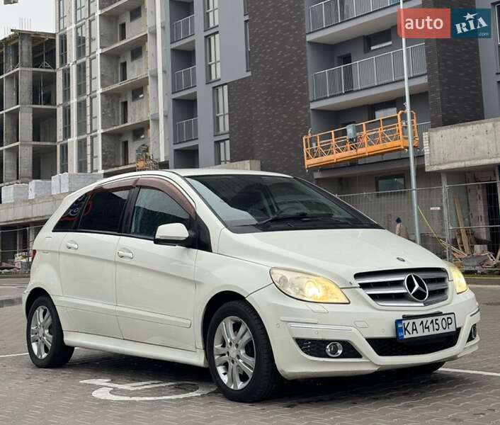 Mercedes-Benz B-Class 2010