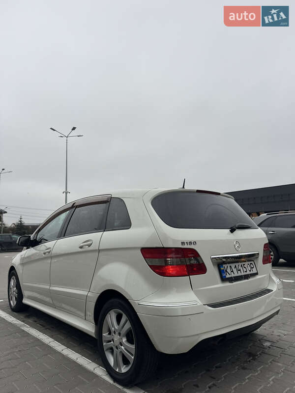 Хэтчбек Mercedes-Benz B-Class 2010 в Софиевской Борщаговке фото 7 Хэтчбек Mercedes-Benz B-Class 2010 в Софиевской Борщаговке