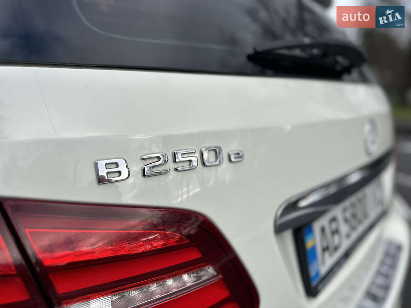 Хэтчбек Mercedes-Benz B-Class 2017 в Виннице