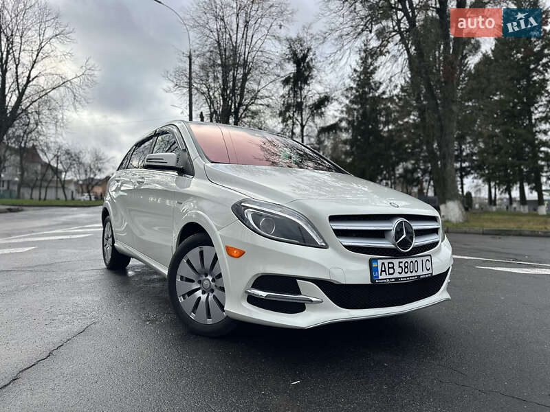 Хэтчбек Mercedes-Benz B-Class 2017 в Виннице