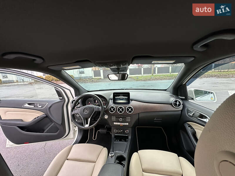 Хэтчбек Mercedes-Benz B-Class 2017 в Виннице
