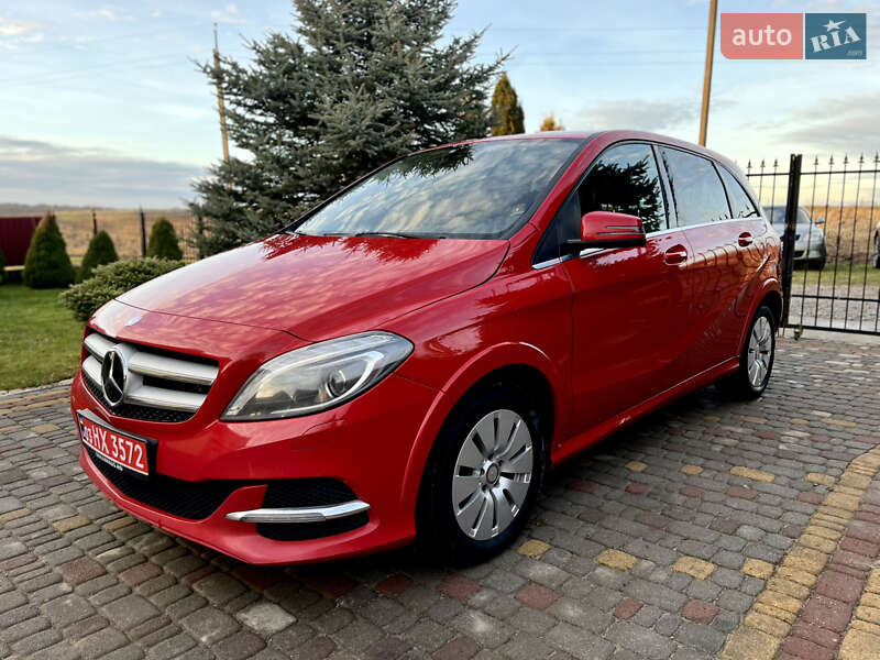 Хэтчбек Mercedes-Benz B-Class 2016 в Дрогобыче
