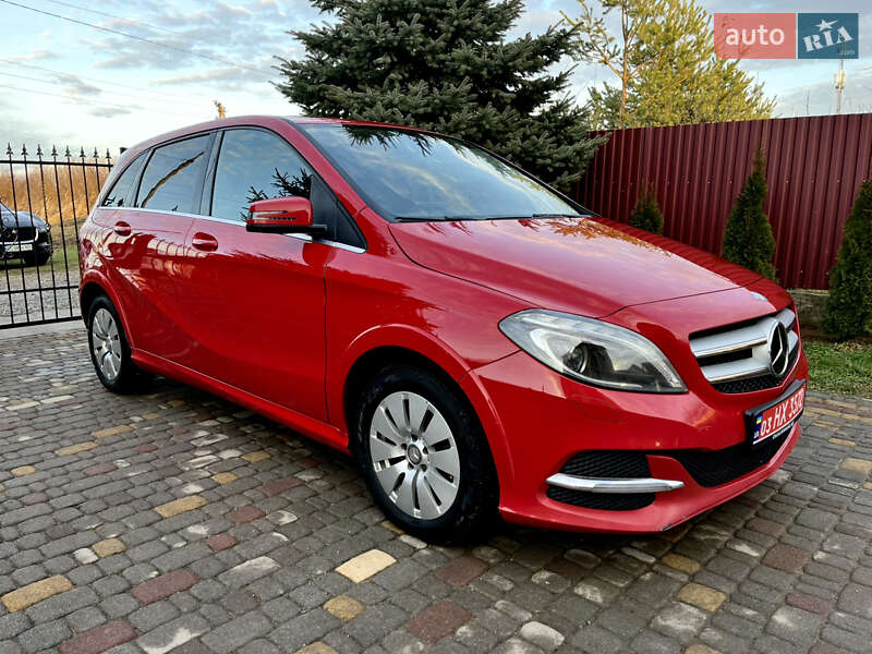 Хэтчбек Mercedes-Benz B-Class 2016 в Дрогобыче