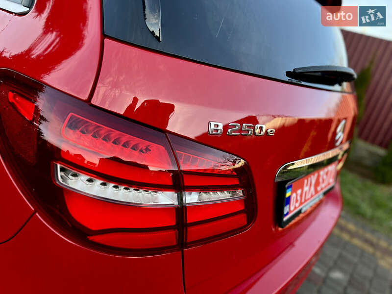 Хэтчбек Mercedes-Benz B-Class 2016 в Дрогобыче