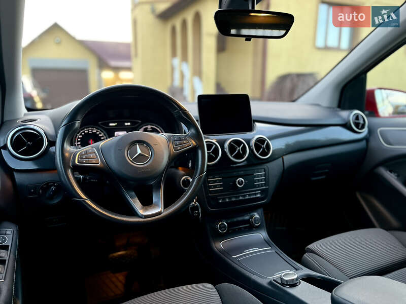 Хэтчбек Mercedes-Benz B-Class 2016 в Дрогобыче