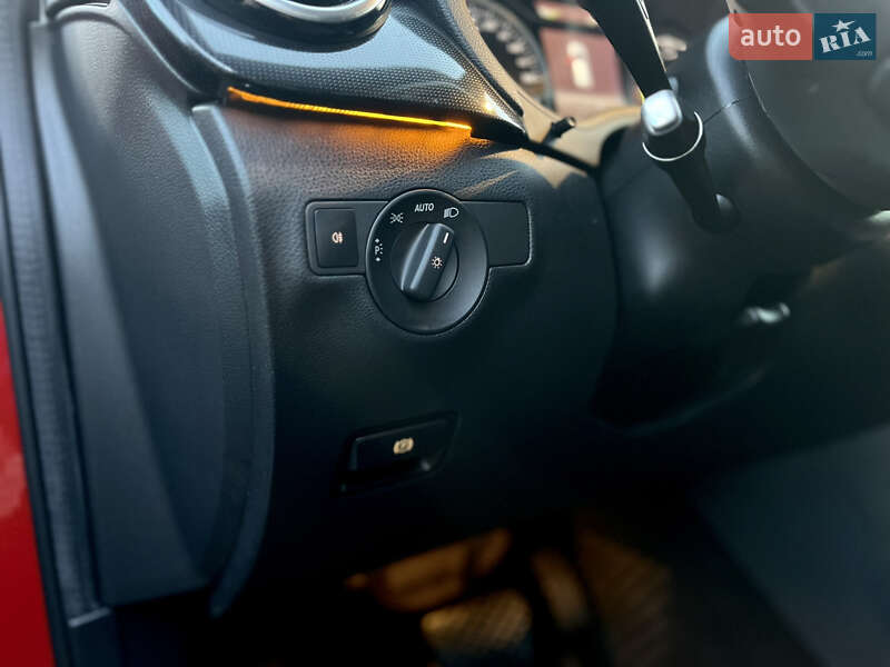 Хэтчбек Mercedes-Benz B-Class 2016 в Дрогобыче