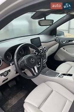 Хетчбек Mercedes-Benz B-Class 2016 в Дніпрі