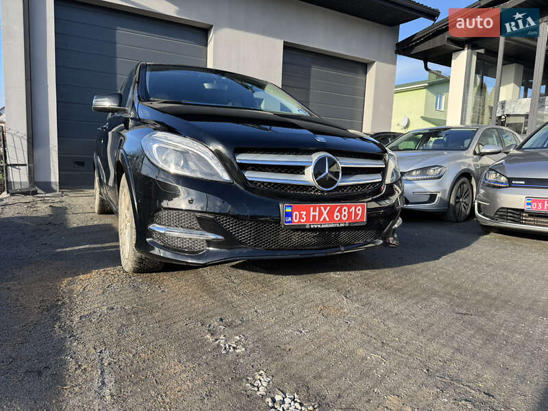 Mercedes-Benz B-Class 2016 Mercedes-Benz B-Class 2016