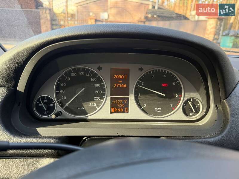 Хетчбек Mercedes-Benz B-Class 2010 в Києві фото 11 Хетчбек Mercedes-Benz B-Class 2010 в Києві
