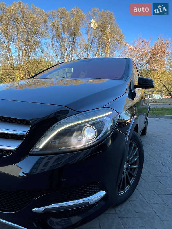 Хетчбек Mercedes-Benz B-Class 2015 в Львові