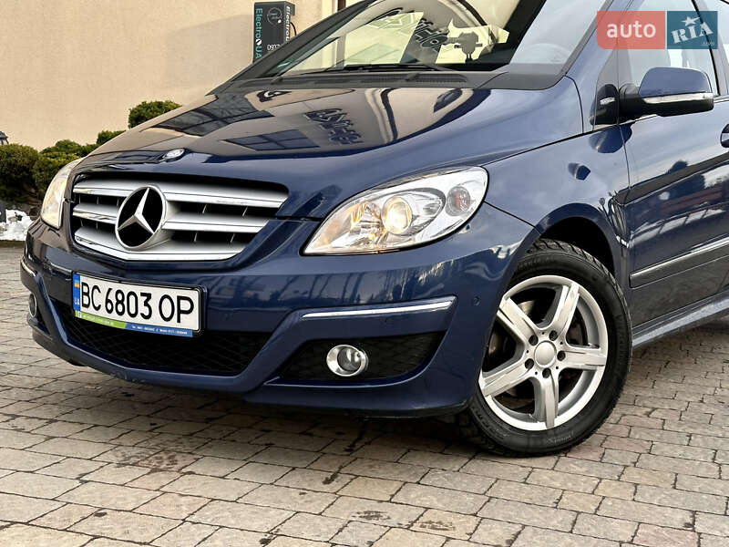 Хетчбек Mercedes-Benz B-Class 2008 в Стрию