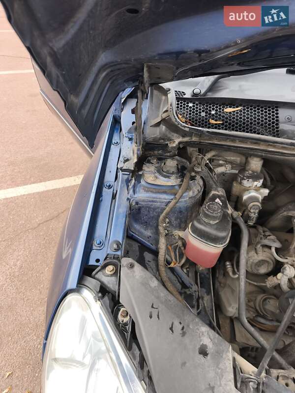 Хетчбек Mercedes-Benz B-Class 2010 в Києві фото 52 Хетчбек Mercedes-Benz B-Class 2010 в Києві