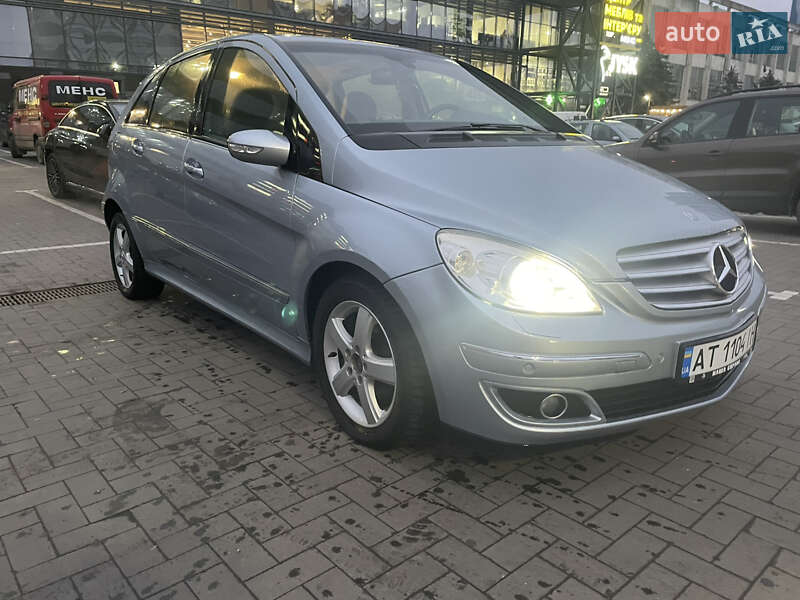 Mercedes-Benz B-Class 2005