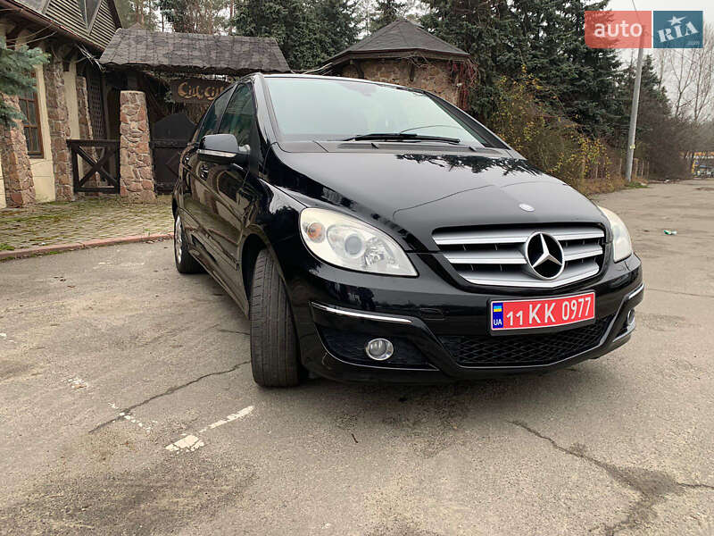 Mercedes-Benz B-Class 2010
