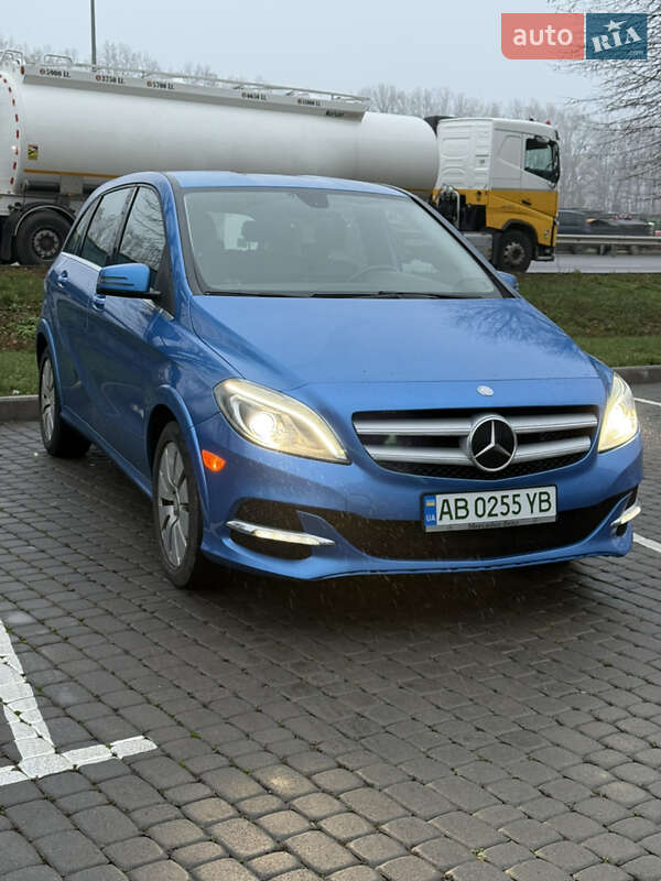 Хэтчбек Mercedes-Benz B-Class 2014 в Виннице