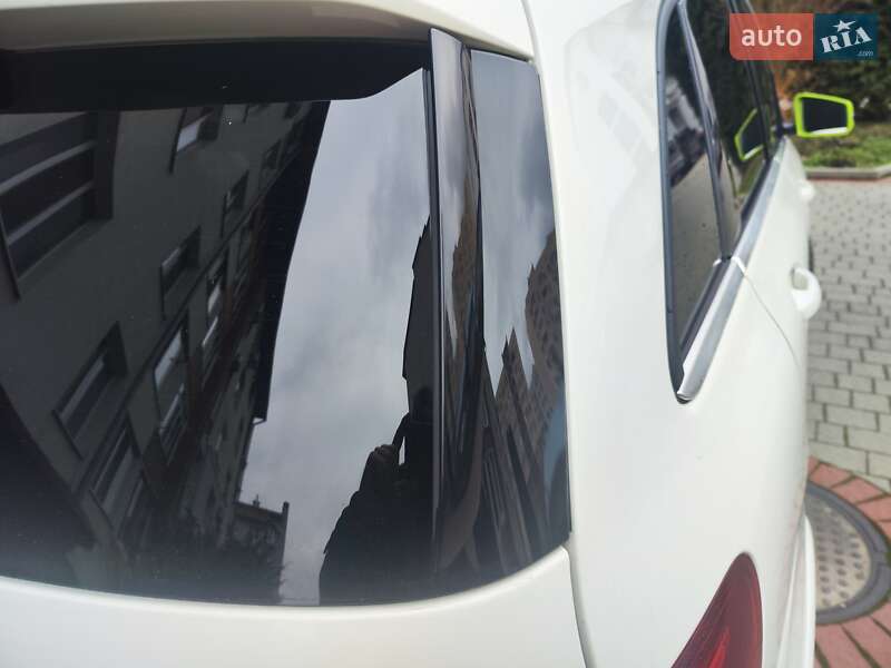 Хетчбек Mercedes-Benz B-Class 2016 в Львові