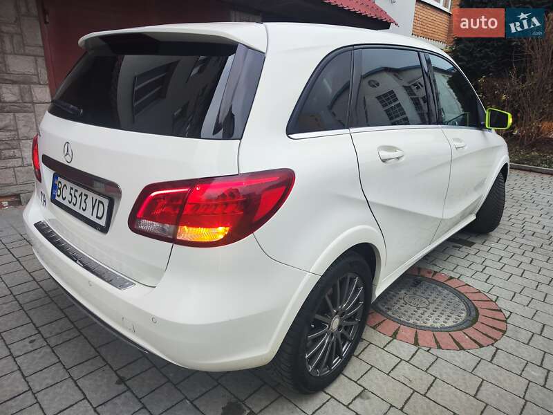 Хетчбек Mercedes-Benz B-Class 2016 в Львові