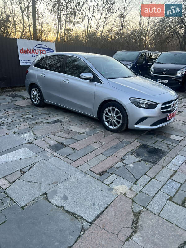 Хэтчбек Mercedes-Benz B-Class 2019 в Коростене