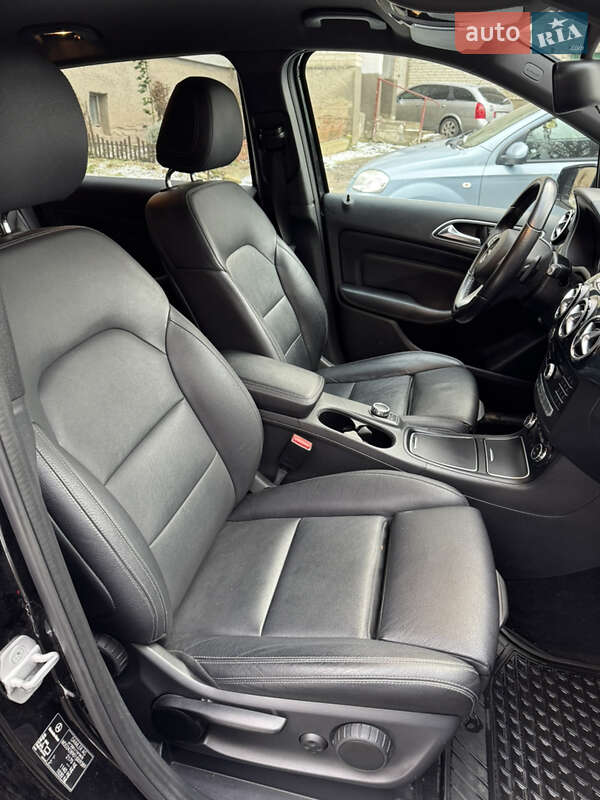 Хетчбек Mercedes-Benz B-Class 2015 в Горохові