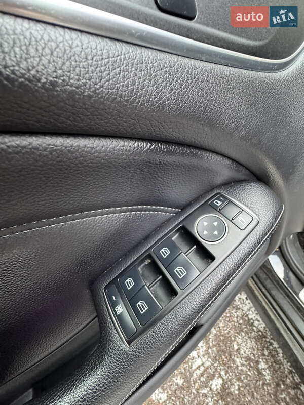 Хетчбек Mercedes-Benz B-Class 2015 в Горохові