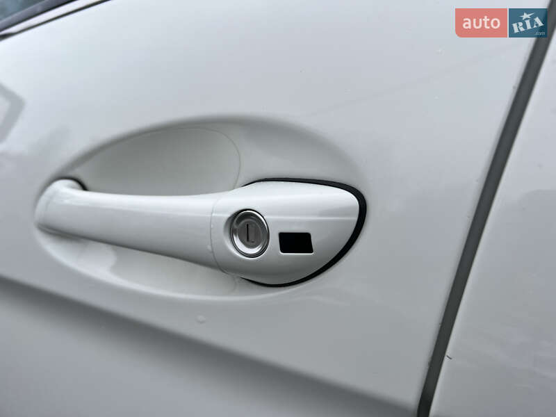 Хэтчбек Mercedes-Benz B-Class 2010 в Николаеве фото 16 Хэтчбек Mercedes-Benz B-Class 2010 в Николаеве