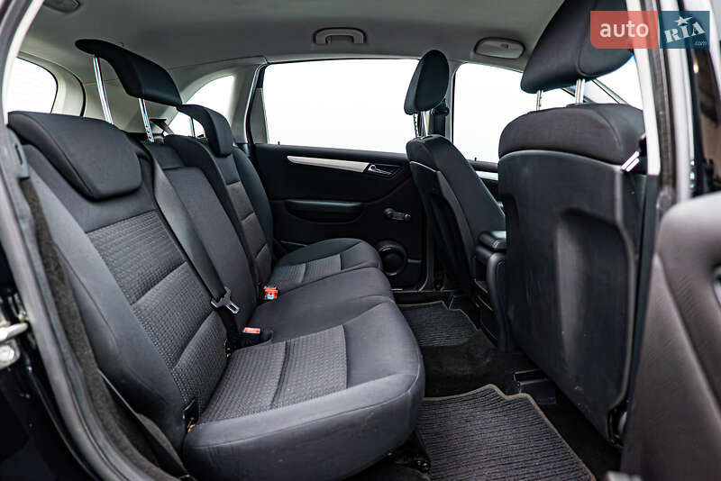 Хэтчбек Mercedes-Benz B-Class 2008 в Киеве фото 18 Хэтчбек Mercedes-Benz B-Class 2008 в Киеве