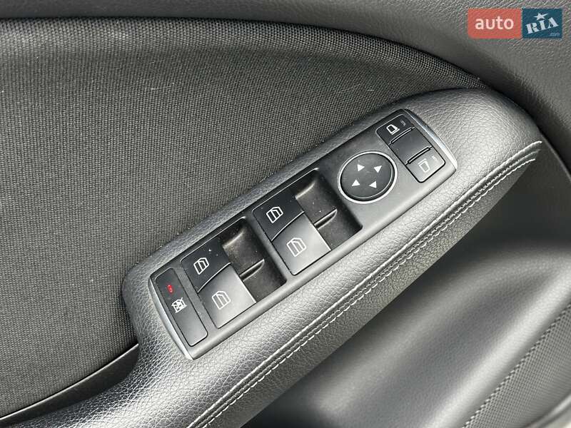 Хетчбек Mercedes-Benz B-Class 2017 в Львові