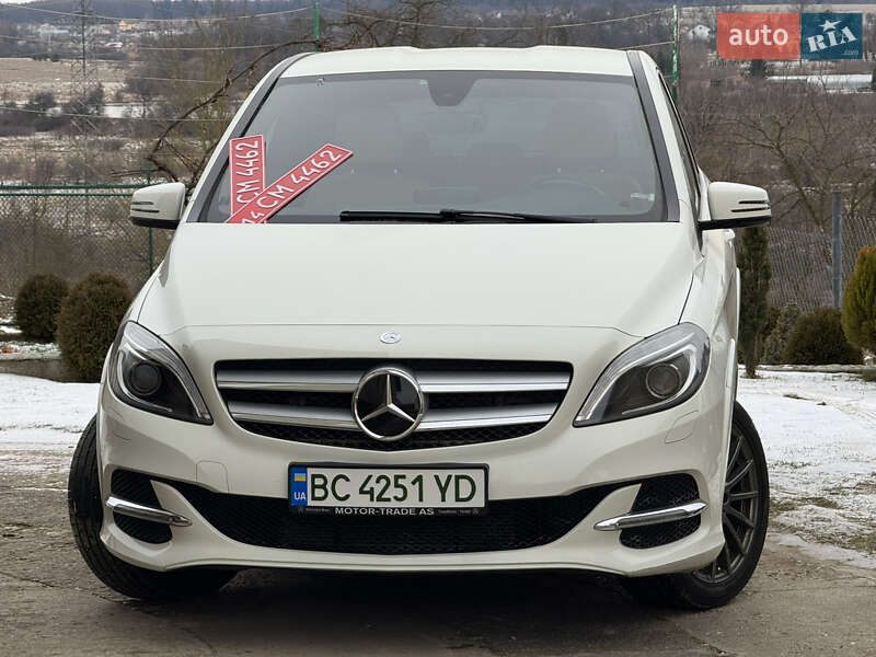 Хэтчбек Mercedes-Benz B-Class 2016 в Дрогобыче