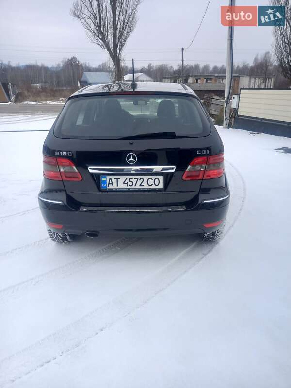 Хэтчбек Mercedes-Benz B-Class 2011 в Тячеве