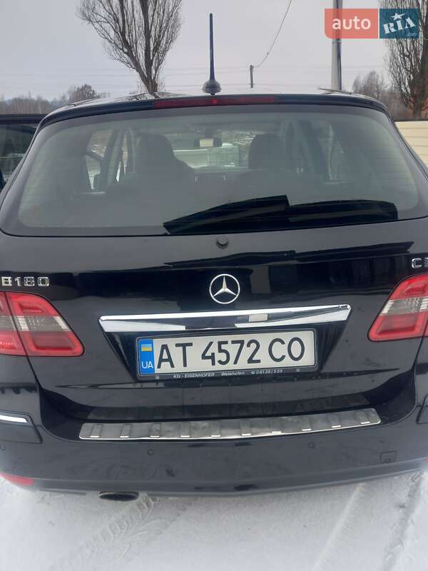 Хэтчбек Mercedes-Benz B-Class 2011 в Тячеве