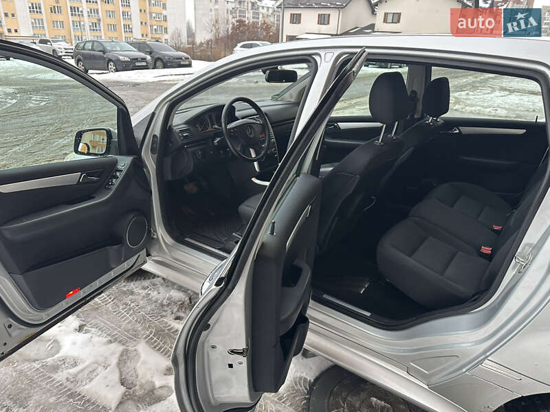 Хетчбек Mercedes-Benz B-Class 2006 в Вінниці фото 18 Хетчбек Mercedes-Benz B-Class 2006 в Вінниці